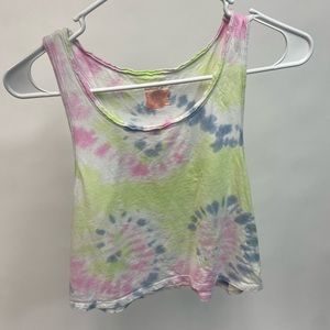 Colsie - tie dye tank